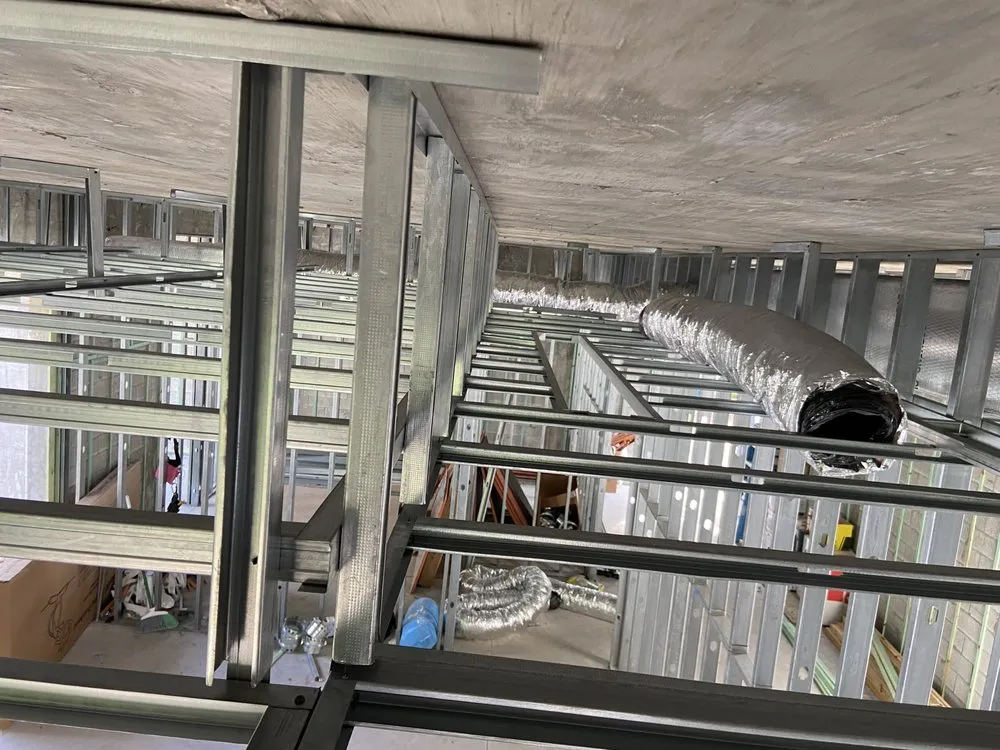 Slide of Milian Quality Air