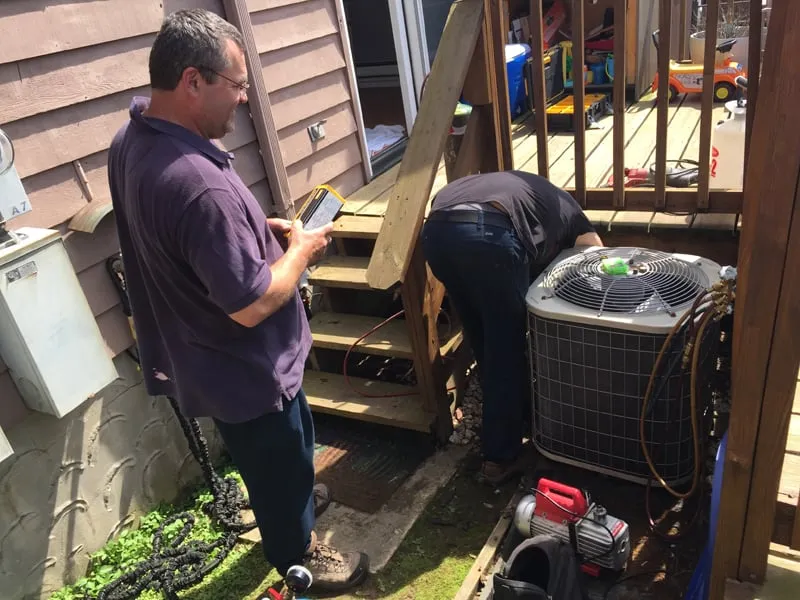 Slide of Mineola AC and Heating Services