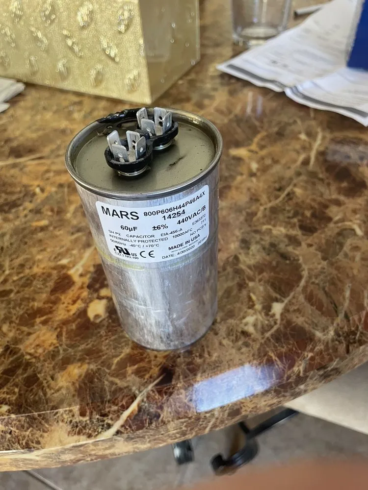 Slide of Ming's Air Conditioning