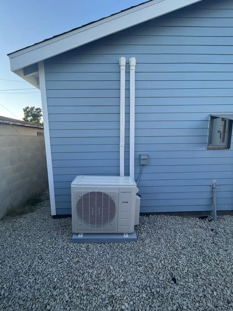 Slide of Mini Split Installation Gominisplit