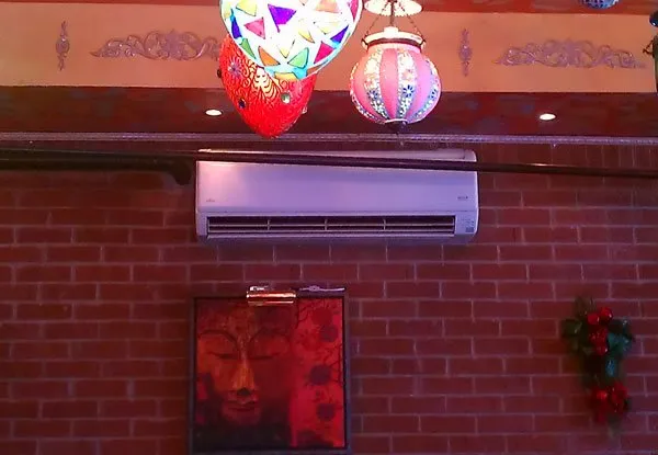 Slide of Mini-Split Installer Los Angeles