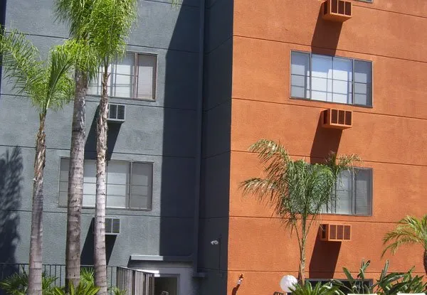 Slide of Mini-Split Installer Los Angeles