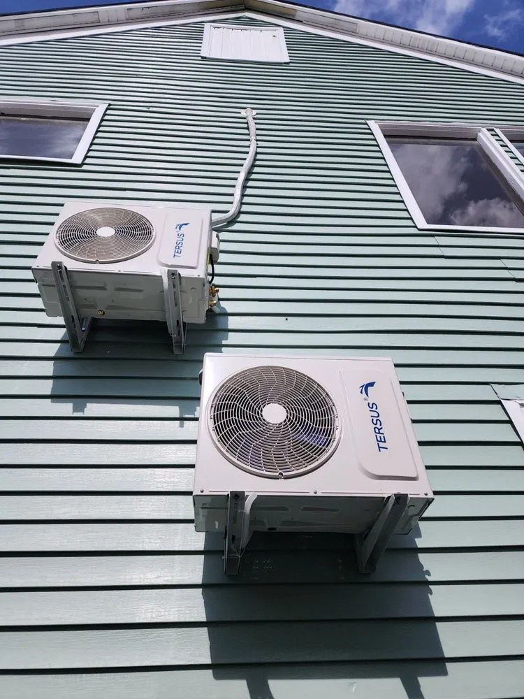 Slide of Mini Split Pro