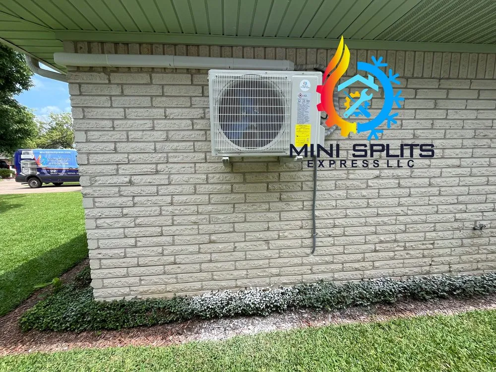 Slide of Mini Splits Express