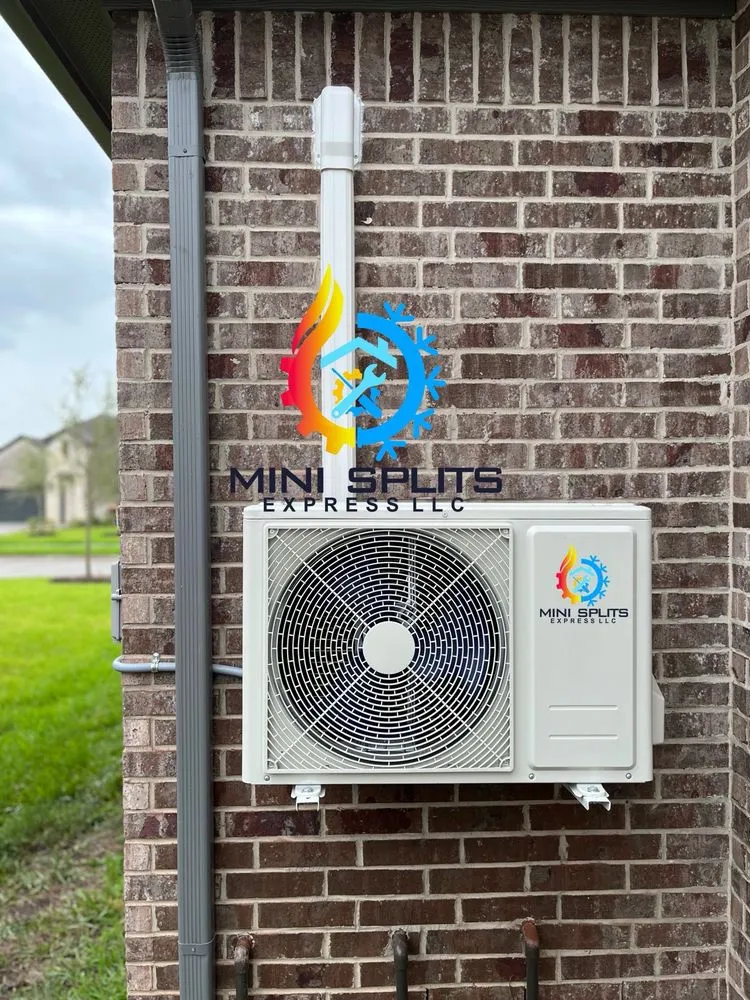 Slide of Mini Splits Express