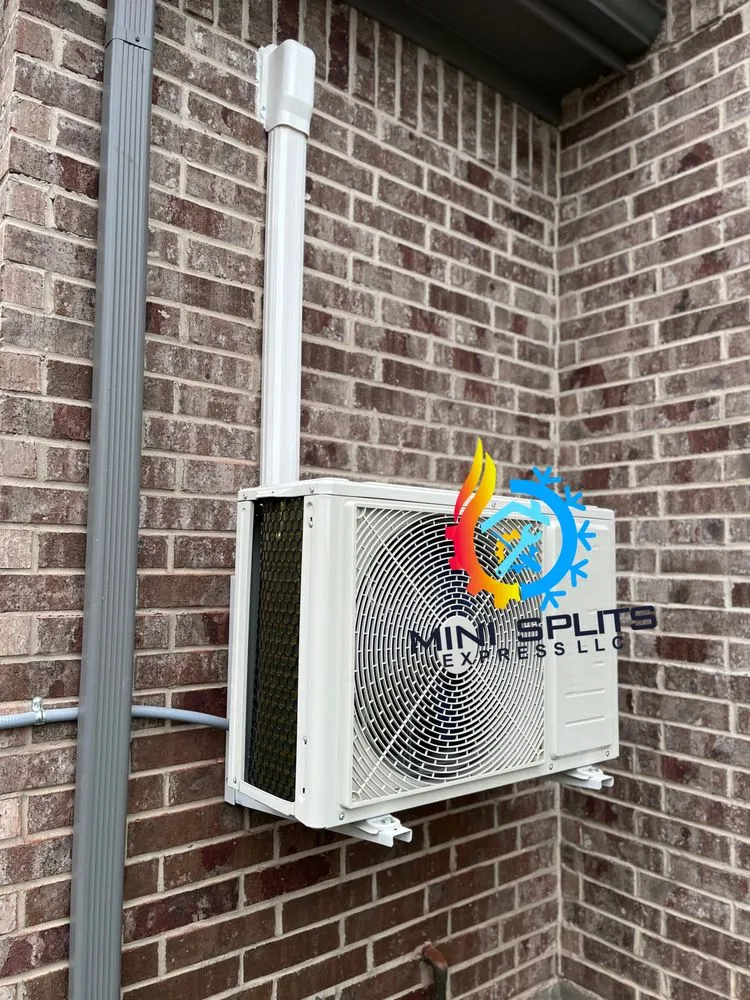 Slide of Mini Splits Express