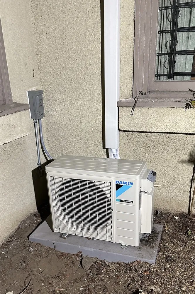 Slide of Minisplit Experts