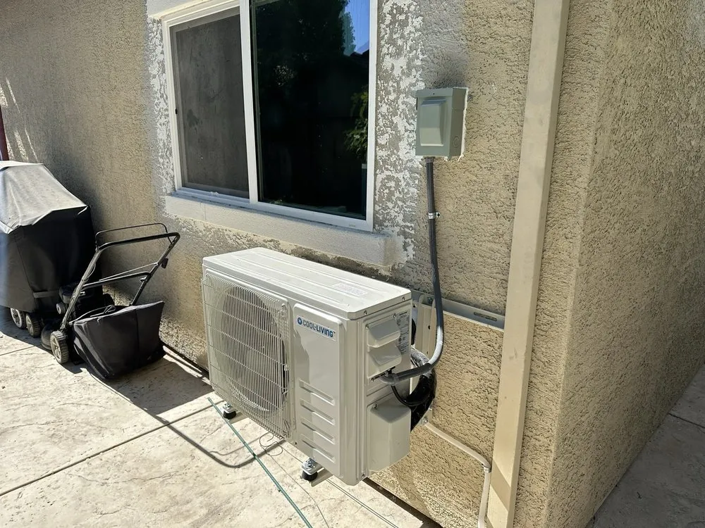 Slide of Minisplit Experts