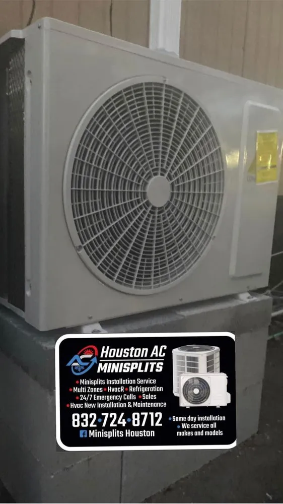 Slide of Minisplits Houston Ac