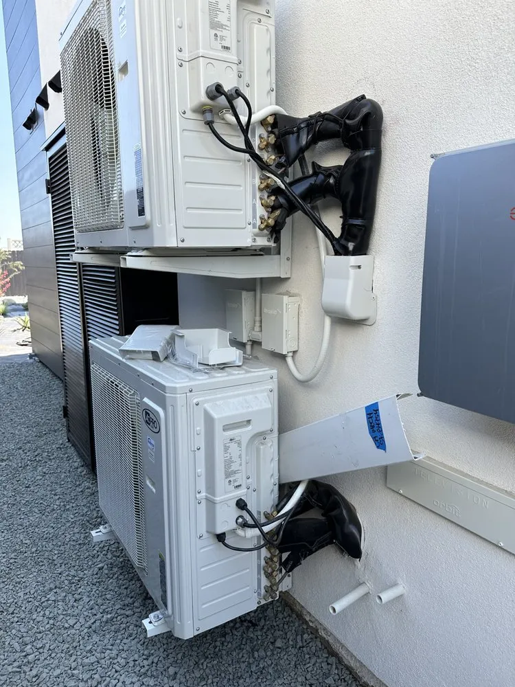 Slide of Miss Minisplit