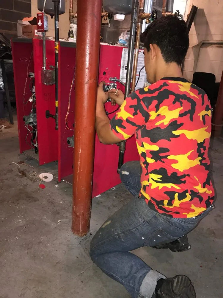 Slide of Mister Fix Pros