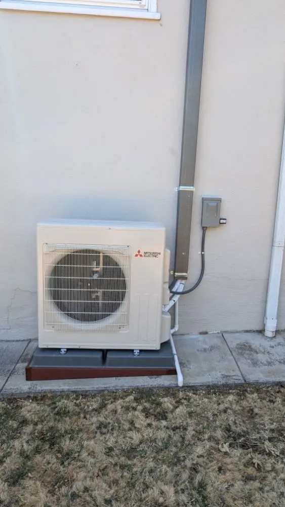 Slide of MJN Mechanical