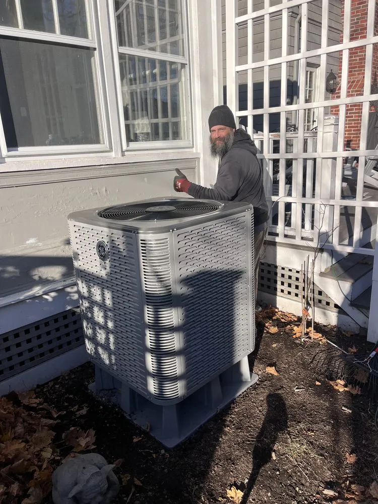 Slide of M&M Mechanical