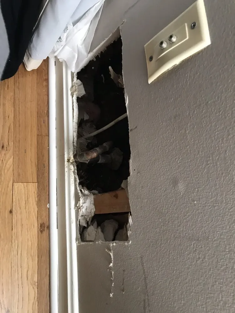 Slide of M&M Plumbing and Heating