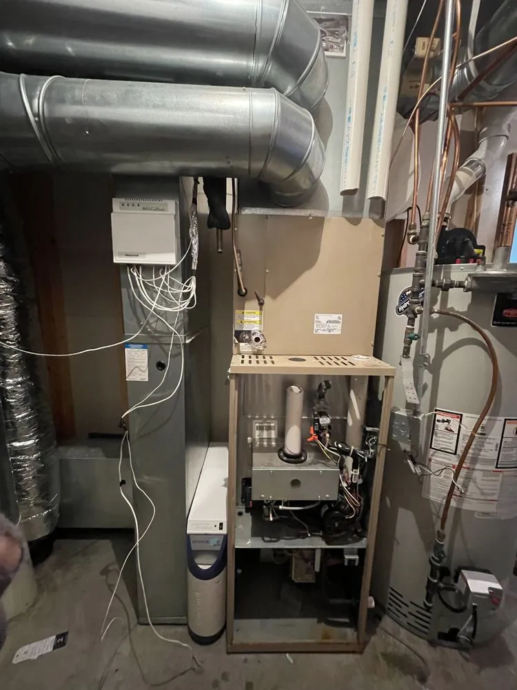 Slide of MN's All Seasons Comforts