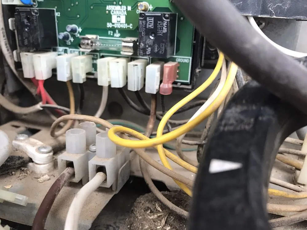 Slide of Mobil Tech RV Repair