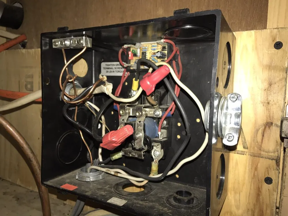 Slide of Mobil Tech RV Repair