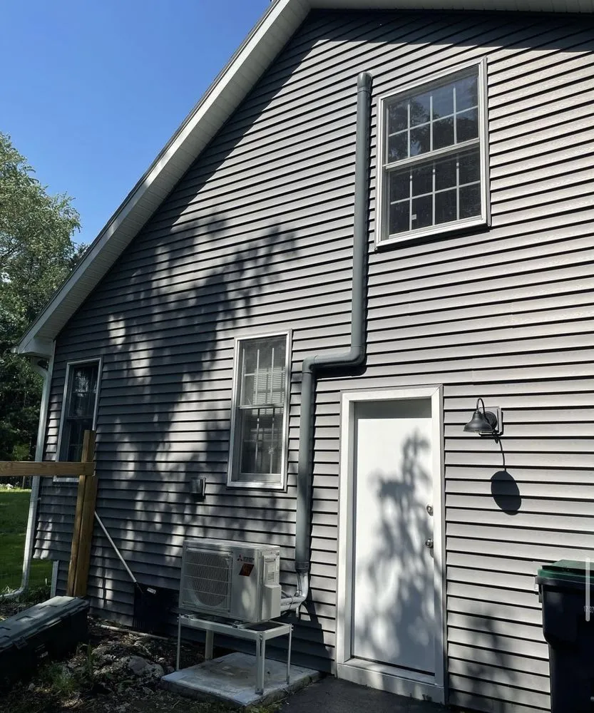 Slide of Modern Comfort Systems