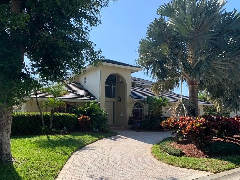 Slide of Modern Installation Solutions