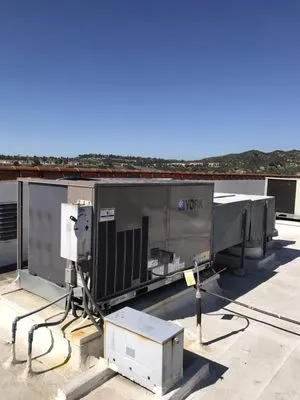 Modual AC Systems Logo