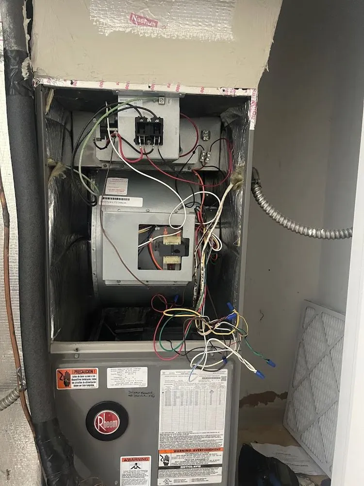 Slide of Moe Air Conditioning Service