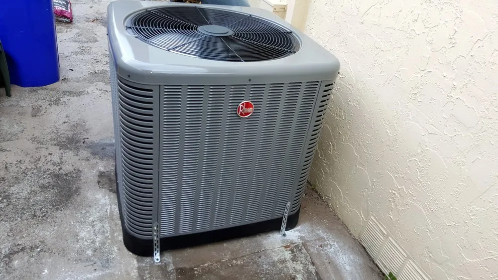 Slide of Moes Airconditioning