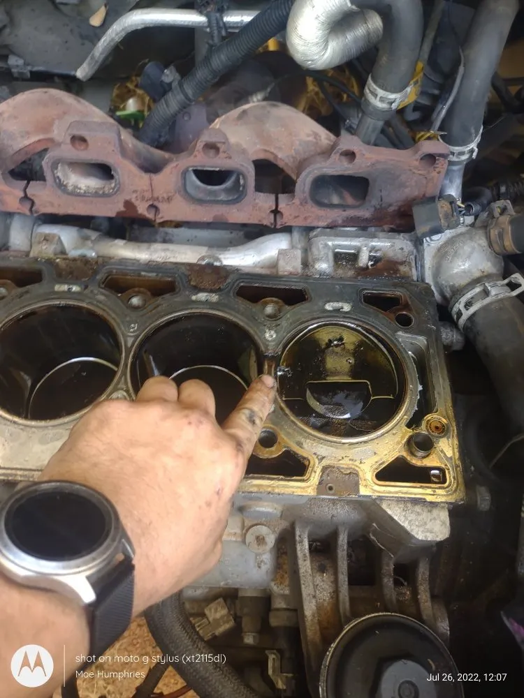 Slide of Moe's Pro Automotive Service