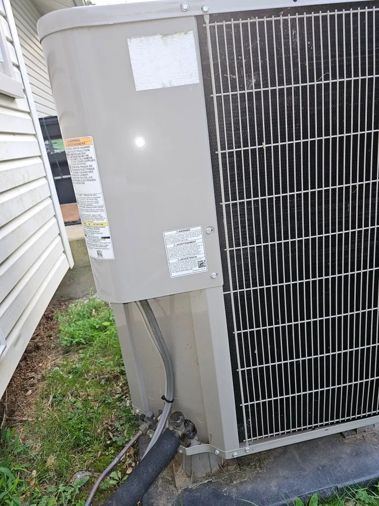 Slide of Molo Hvacre