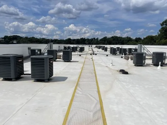 Monroe Climate Control Logo