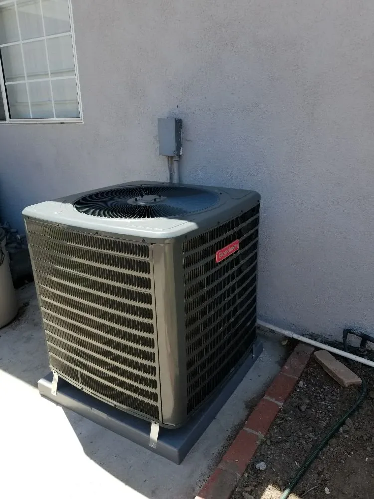 Slide of Monrovia Aire