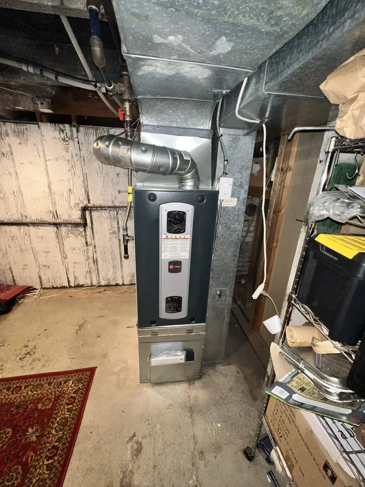 Slide of Montanos heating & Cooling services