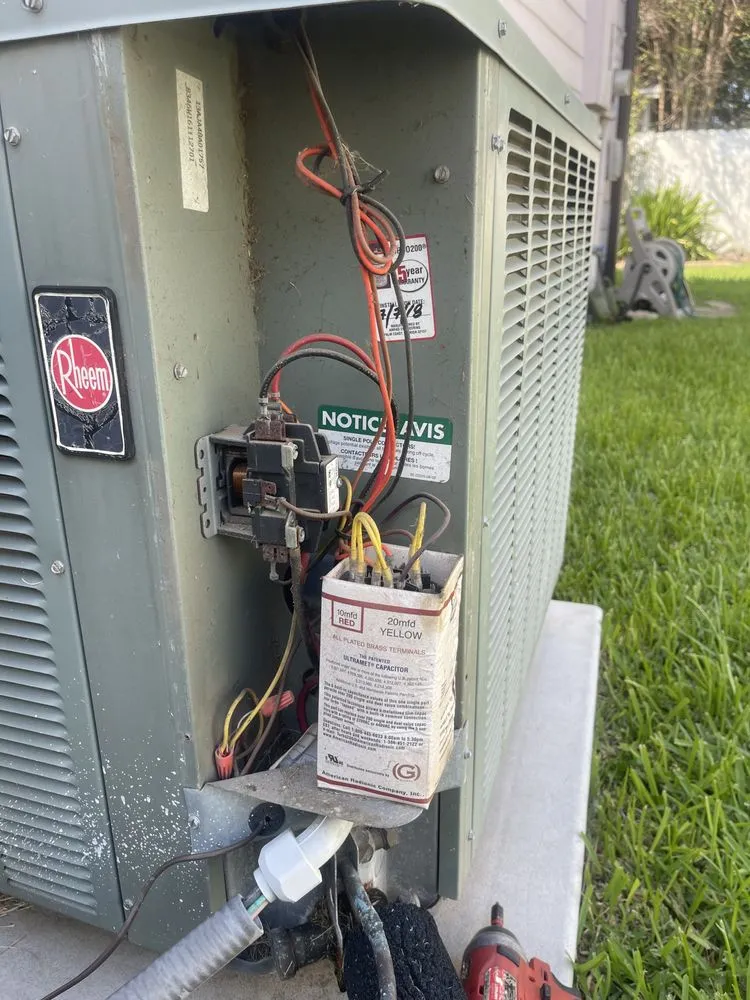 Slide of Montesino Services