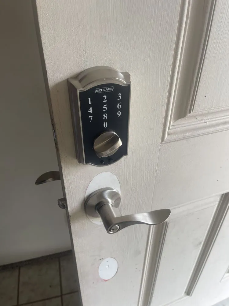 Slide of Montesino Services