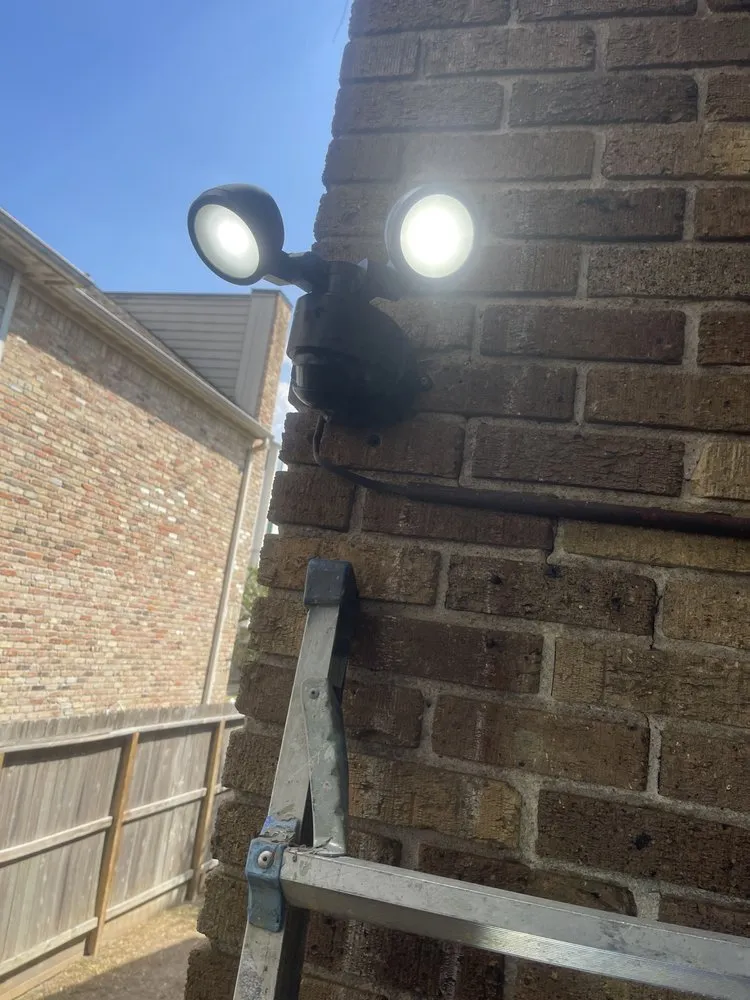 Slide of Montesino Services