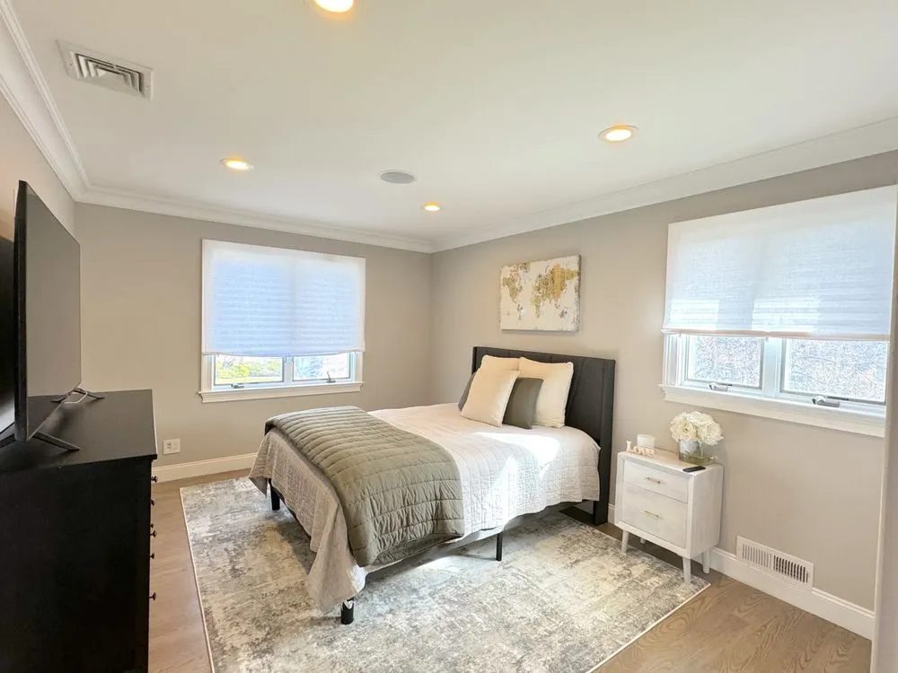 Slide of Monzon Electric