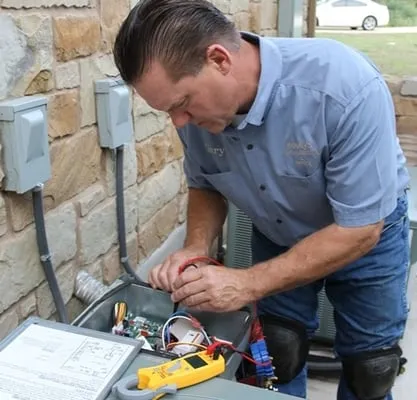 Moody's Air Conditioning and Heating Logo