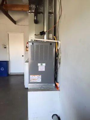 Moorco Air Conditioning & Heating Logo