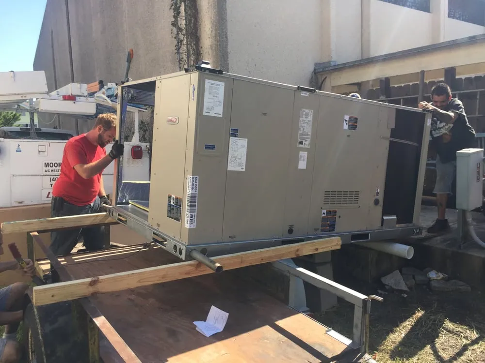 Slide of Moore-Climatic