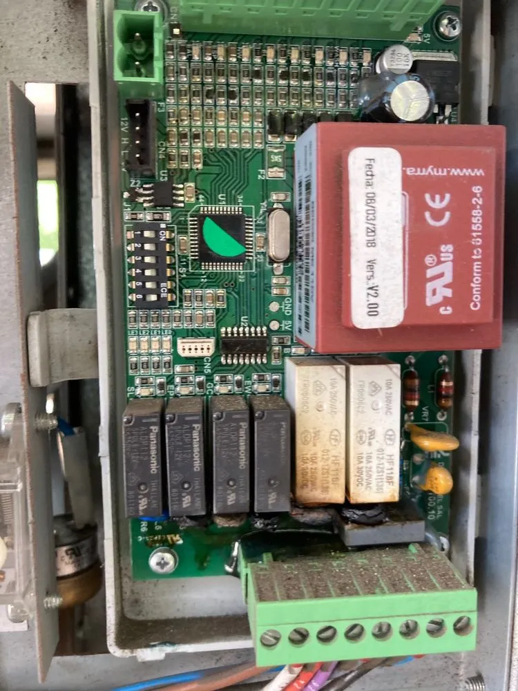 Slide of Moreno’s air conditioning services