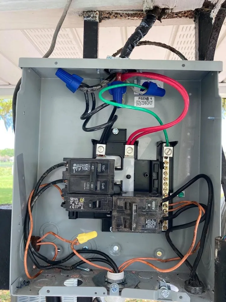 Slide of Moreno’s air conditioning services