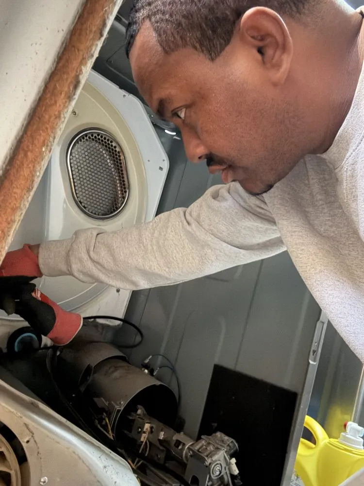 Slide of Motor City Appliance Repair