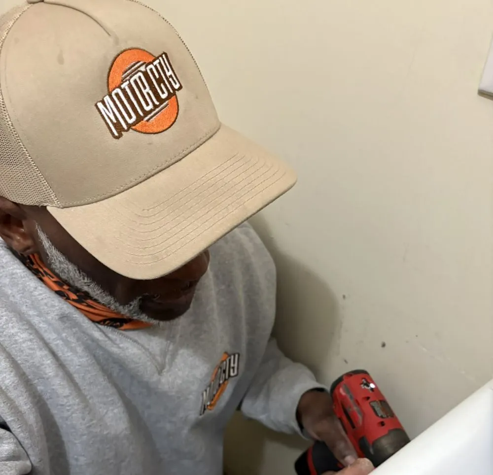 Slide of Motor City Appliance Repair