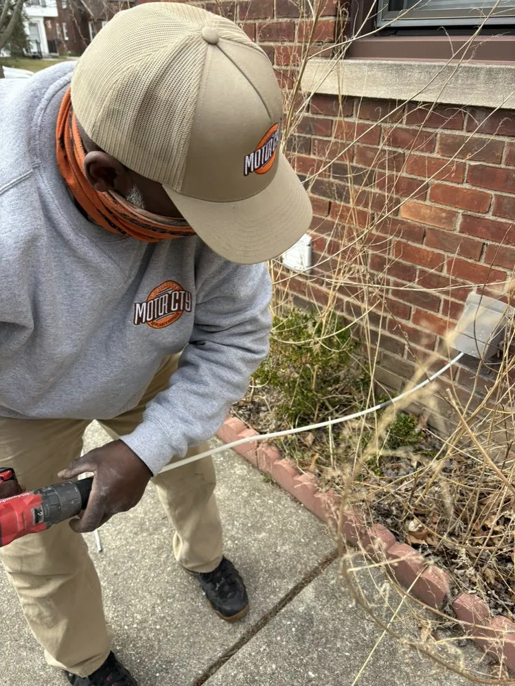 Slide of Motor City Appliance Repair