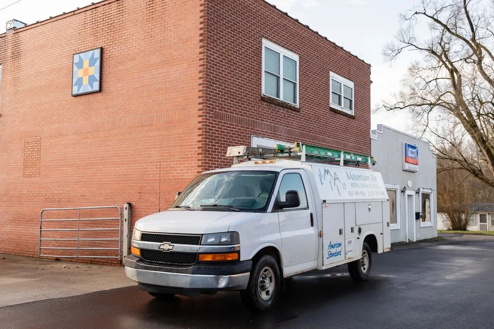 Certified air conditioning service experts serving Hayesville, NC - Mountain Air Heating and Cooling
