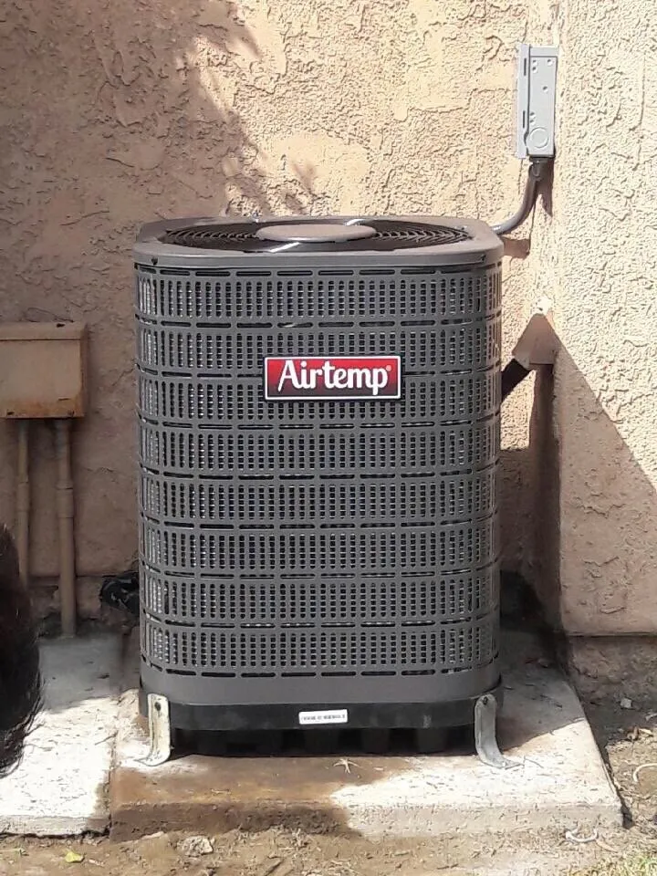 Slide of Mountain Breeze Heating & Air Conditioning