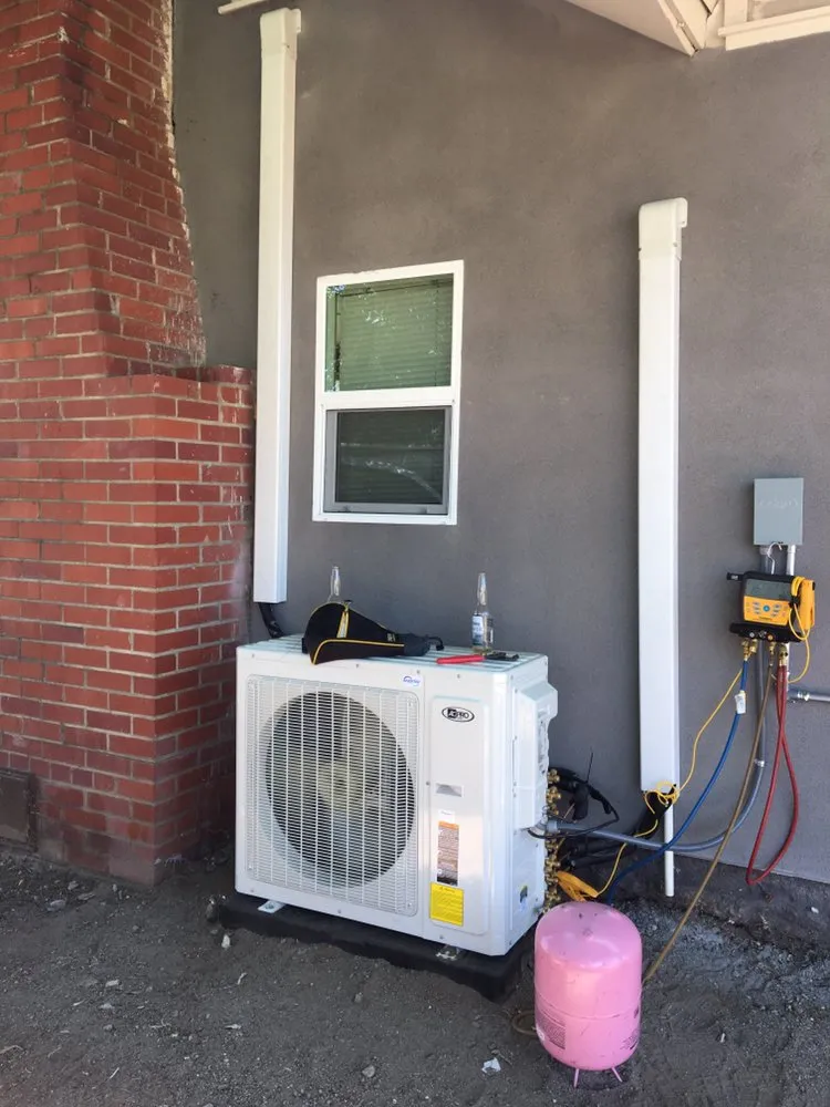 Slide of Mountain Breeze Heating & Air Conditioning