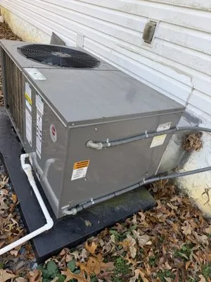 Mountain Breeze Heating & Cooling Logo