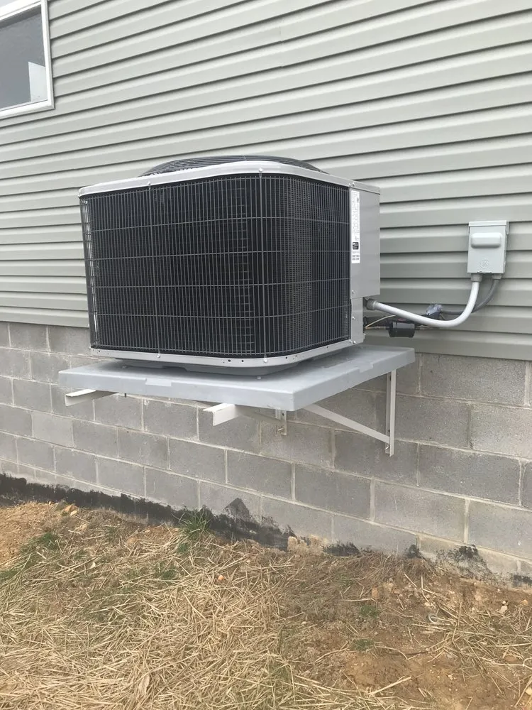 Slide of mountaineer