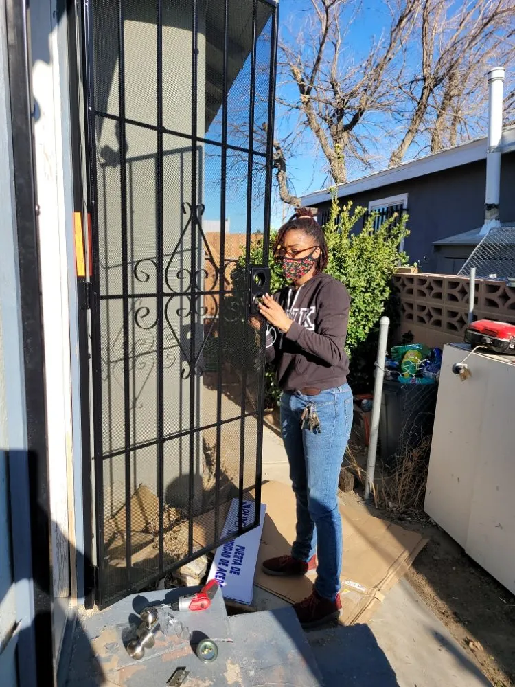 Slide of Mr & Mrs Fix It by RC