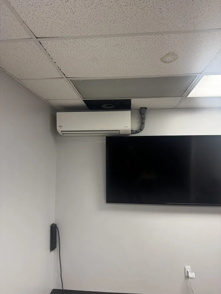 Slide of Mr Anderson Services